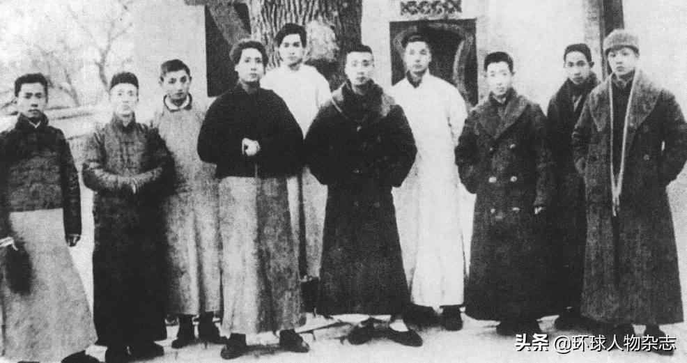 “五四”特别策划｜青年毛*东泽**闯荡北京，见识这座色彩斑斓的大都市