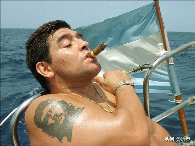 马拉多纳属于那不勒斯吗,马拉多纳属于小众球星吗