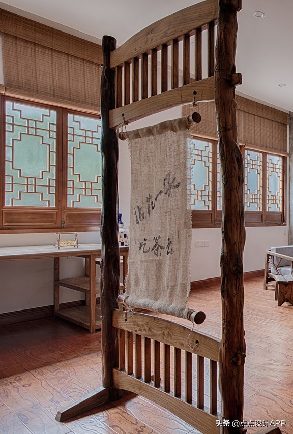 创意无限江小白，千万巨资打造线下新大楼，究竟在玩儿什么花样？