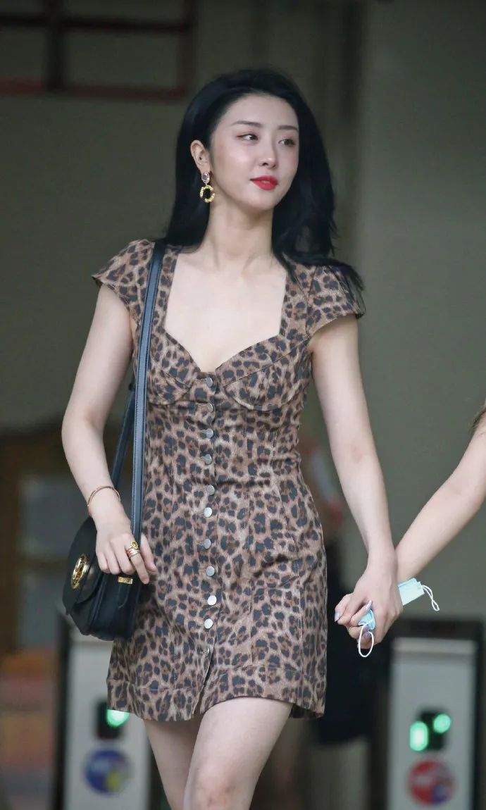 赵小棠大背头,赵小棠真的很漂亮吗