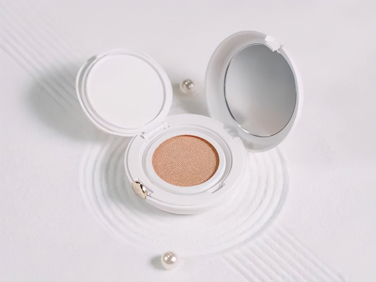 养肤持久不暗沉的气垫推荐,平价养肤不会致痘的气垫