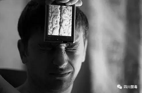 真实的吸毒者有多恐怖,吸毒后的恐怖事件