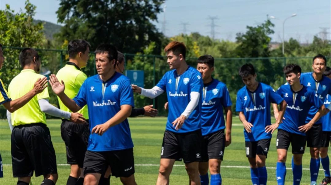 大连湾职工有多爱足球，看中国职工足球线上活动的火爆程度就知道