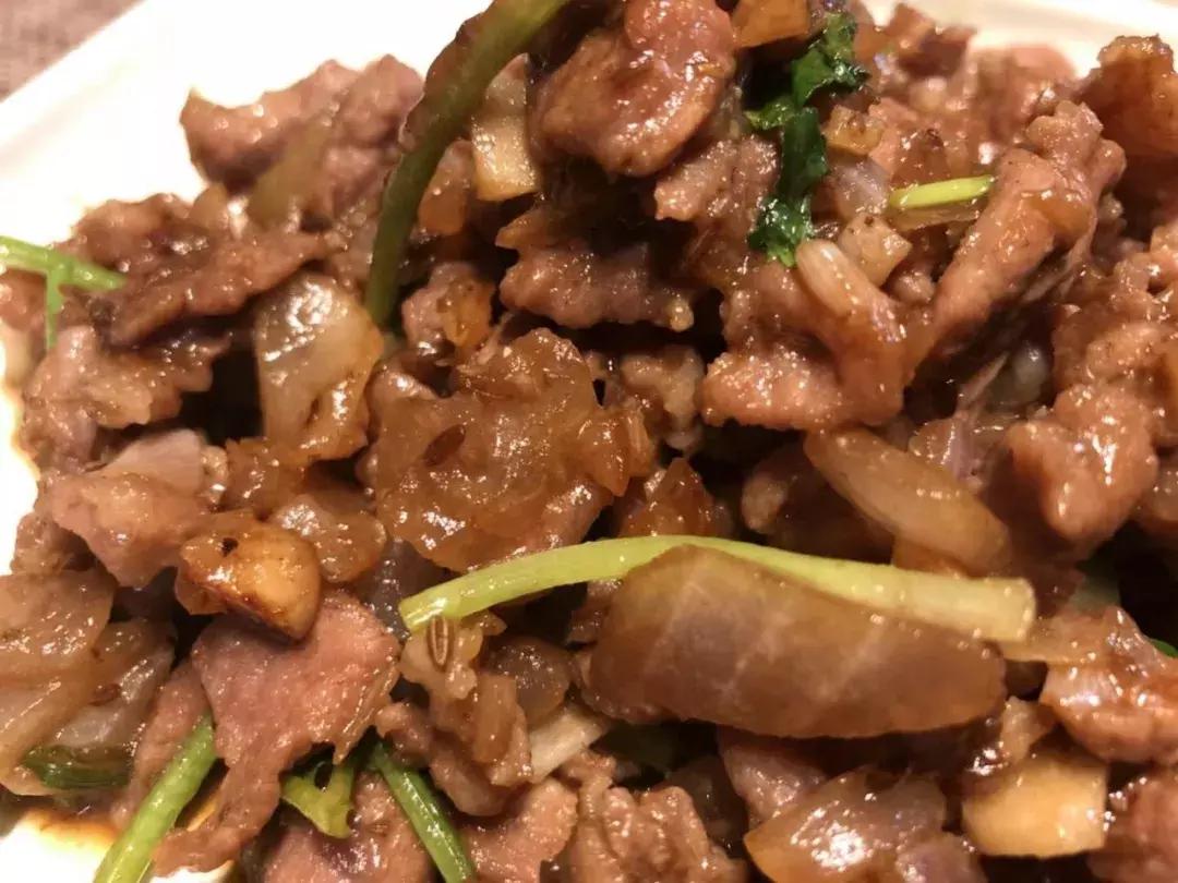 清蒸小龙虾蘸料怎么调好吃又简单,清蒸小龙虾蘸的酱料十三香