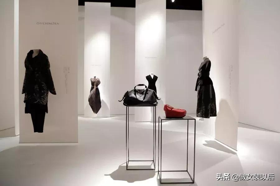 玛丝菲尔女装正品旗舰店,玛丝菲尔女装官方旗舰店羽绒服