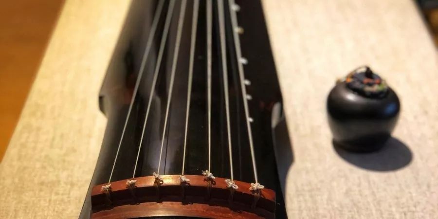 我们一起学古琴秋江夜泊古琴讲解,古琴的入门和基础