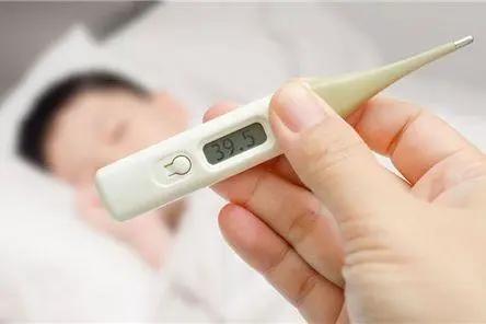 新冠肺炎发烧吃退烧药会退烧吗,发烧了是得了新冠肺炎吗