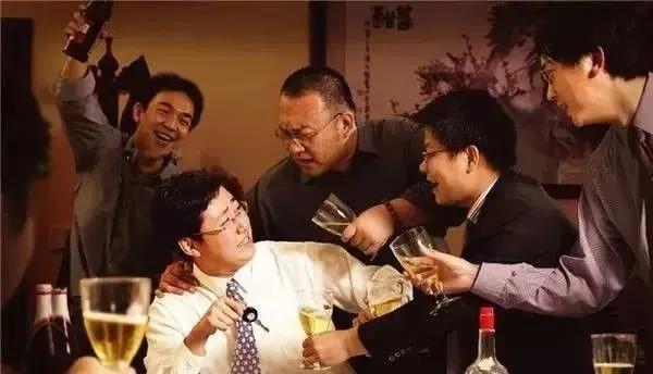 市值飙升近1500亿元,市值暴增100亿