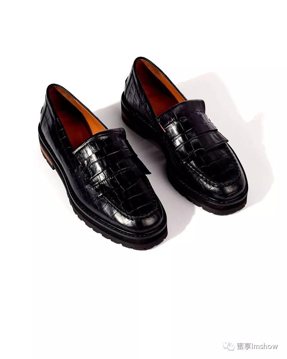 梅根王妃经典服装品牌,梅根王妃连衣裙品牌