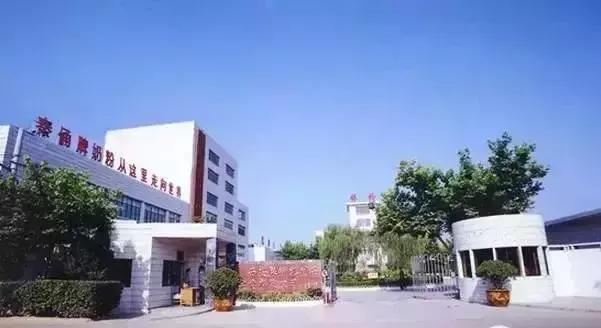 有种牛奶，叫银桥。有种童年，叫喝银桥长大。