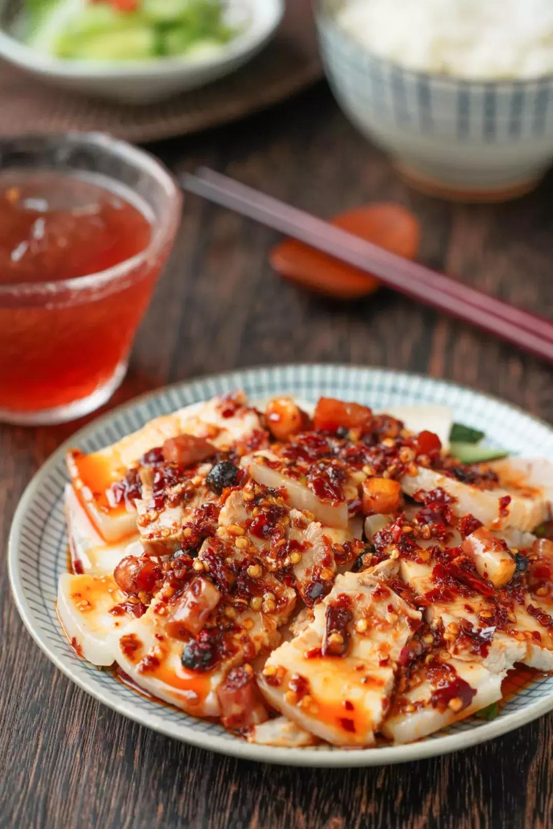 什么东西炒腊肠拌饭好吃,无敌下饭的腊肠酱