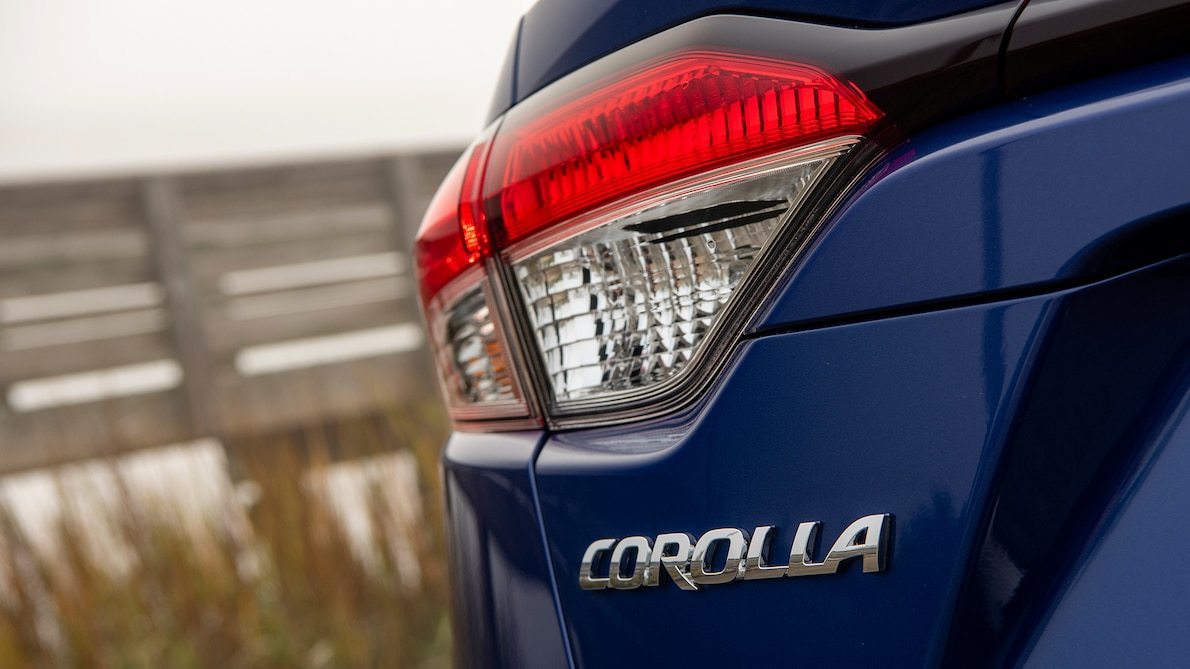 丰田卡罗拉双擎试驾感受,丰田卡罗拉试驾车内感受