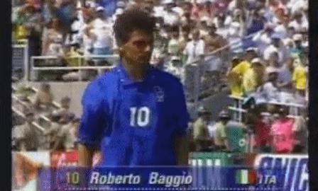 足坛十大速度最快的传奇球员,世界足坛史上十大足球巨星