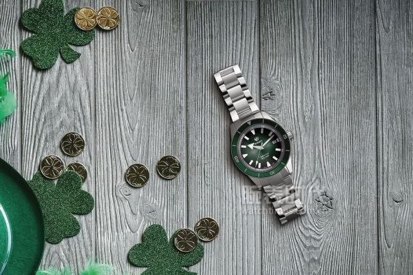 现在买一块全新的绿水鬼得多少钱,5万块的绿水鬼