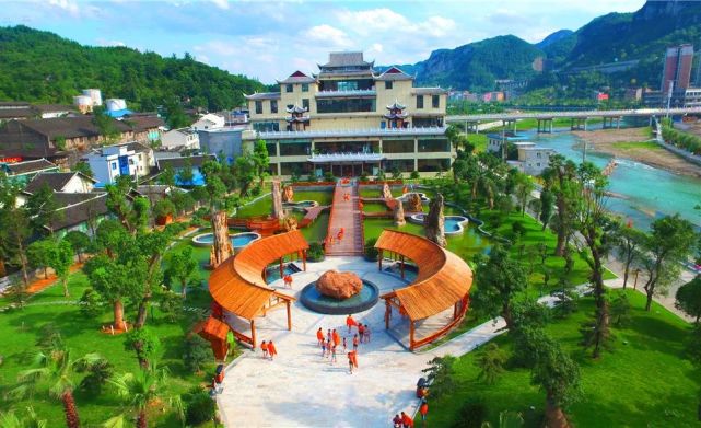 石阡温泉小镇99元套票,石阡古温泉团购5人票