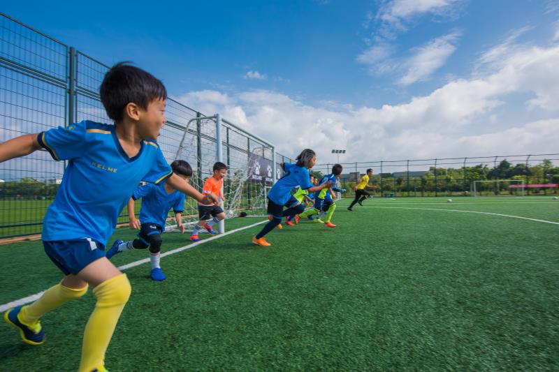 免费体验足球培训,免费体验足球课程