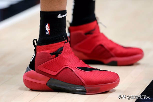 nba今日球鞋一览表,玫瑰之城金色