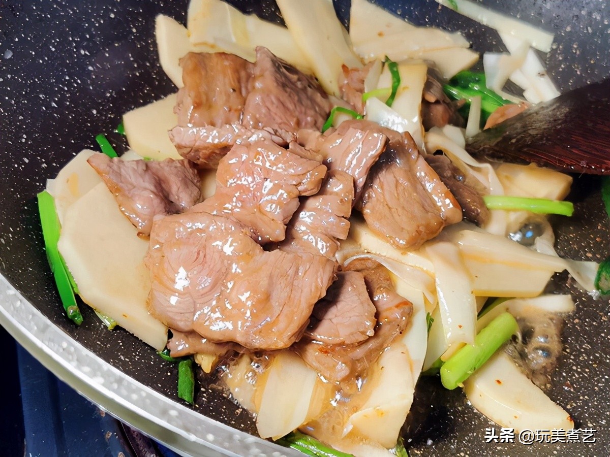 6月的笋怎么吃,八月笋怎么焯水