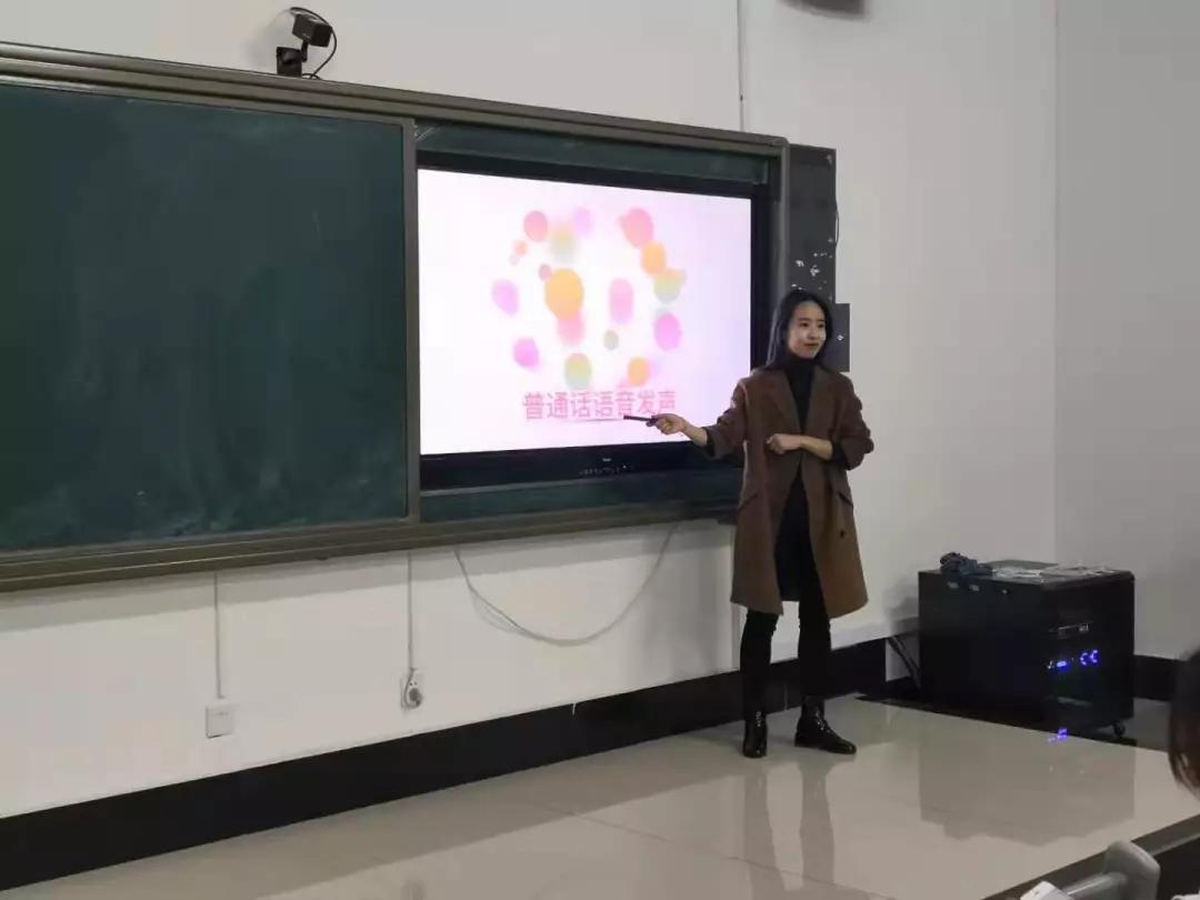 新学期课程延续公告,大学线上选修课去哪儿上