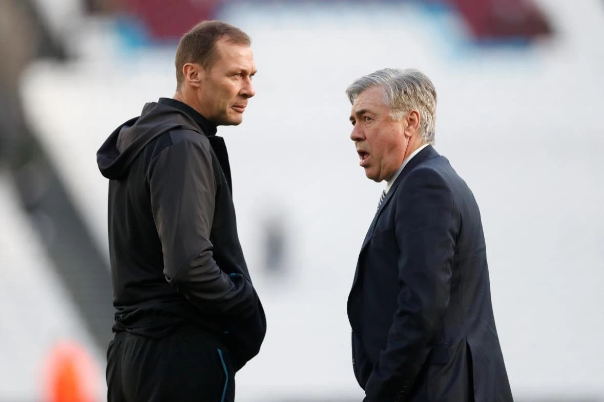 邓肯斯托克顿,邓肯弗格森