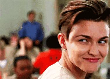 笑的时候怎么区分卧蚕和眼袋,卧蚕与眼袋的区分