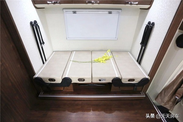 2018拓锐斯特房车经典款,拓锐斯特2022款房车c型菁英版