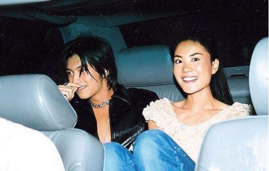 谢霆锋最迷恋王菲的照片,谢霆锋对王菲执迷不悟