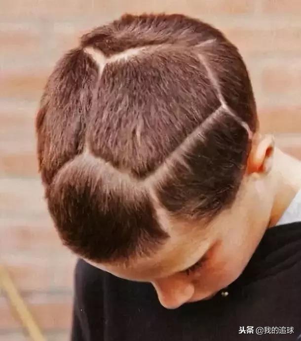 范佩西上演飞翔的荷兰人,范佩西感人视频