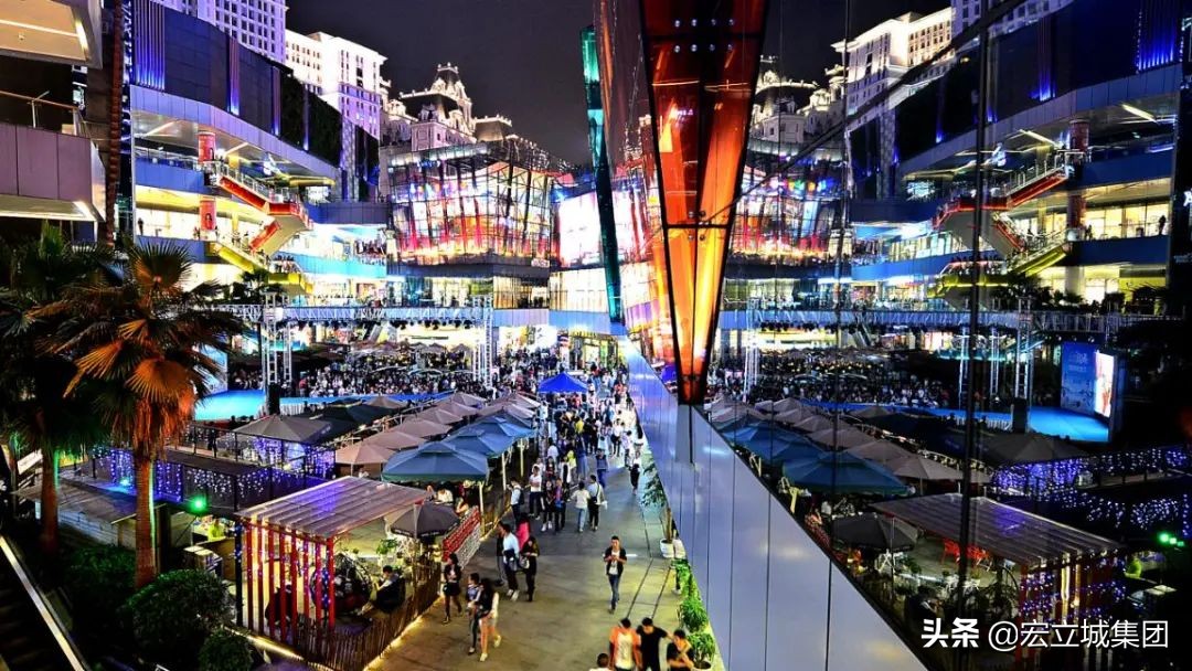 花果园购物中心潮牌新成员MLB登场演绎潮流新风尚