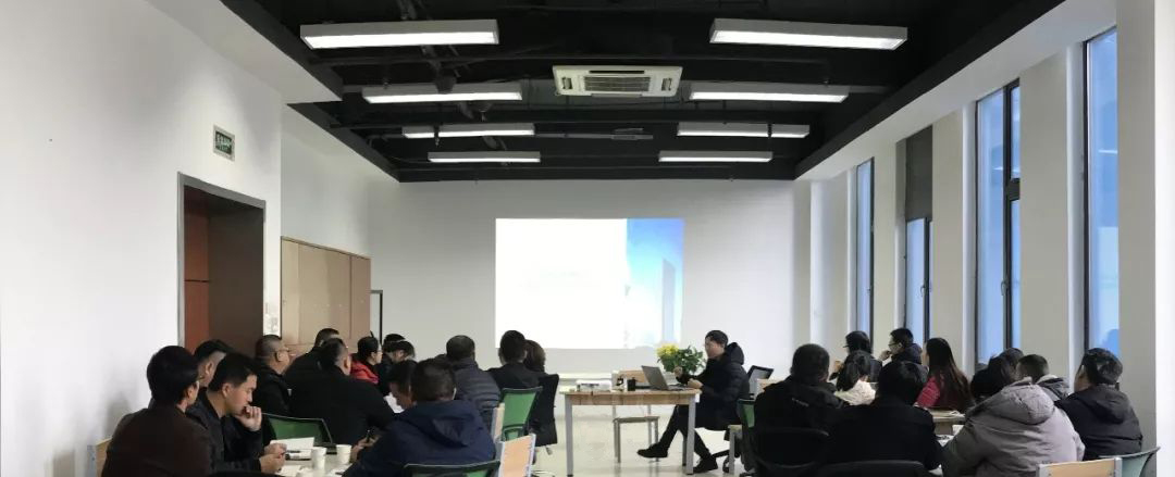 江苏坤泽开展“企业规模化发展中的合规性规划与实施要求”培训会