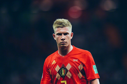 德布劳内和丁丁历险记对比,丁丁历险记德布劳内对比照片