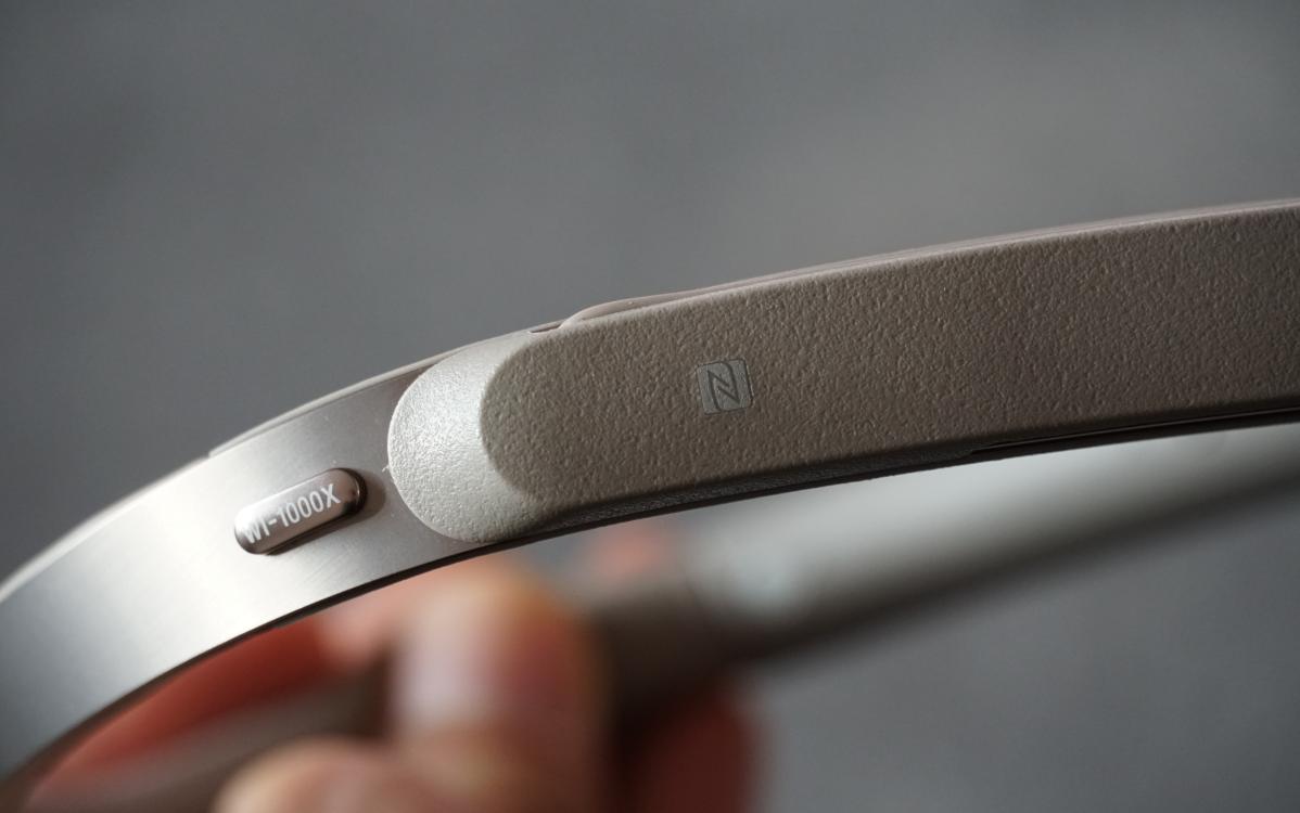 索尼wi-1000x对比qc35,索尼wi-1000x和airpodspro音质