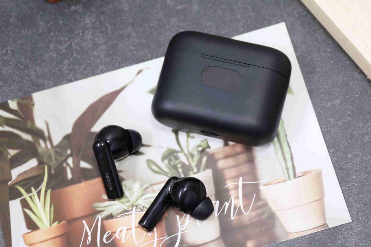 诺基亚e1200和小米头戴蓝牙耳机,诺基亚蓝牙耳机值得入手吗