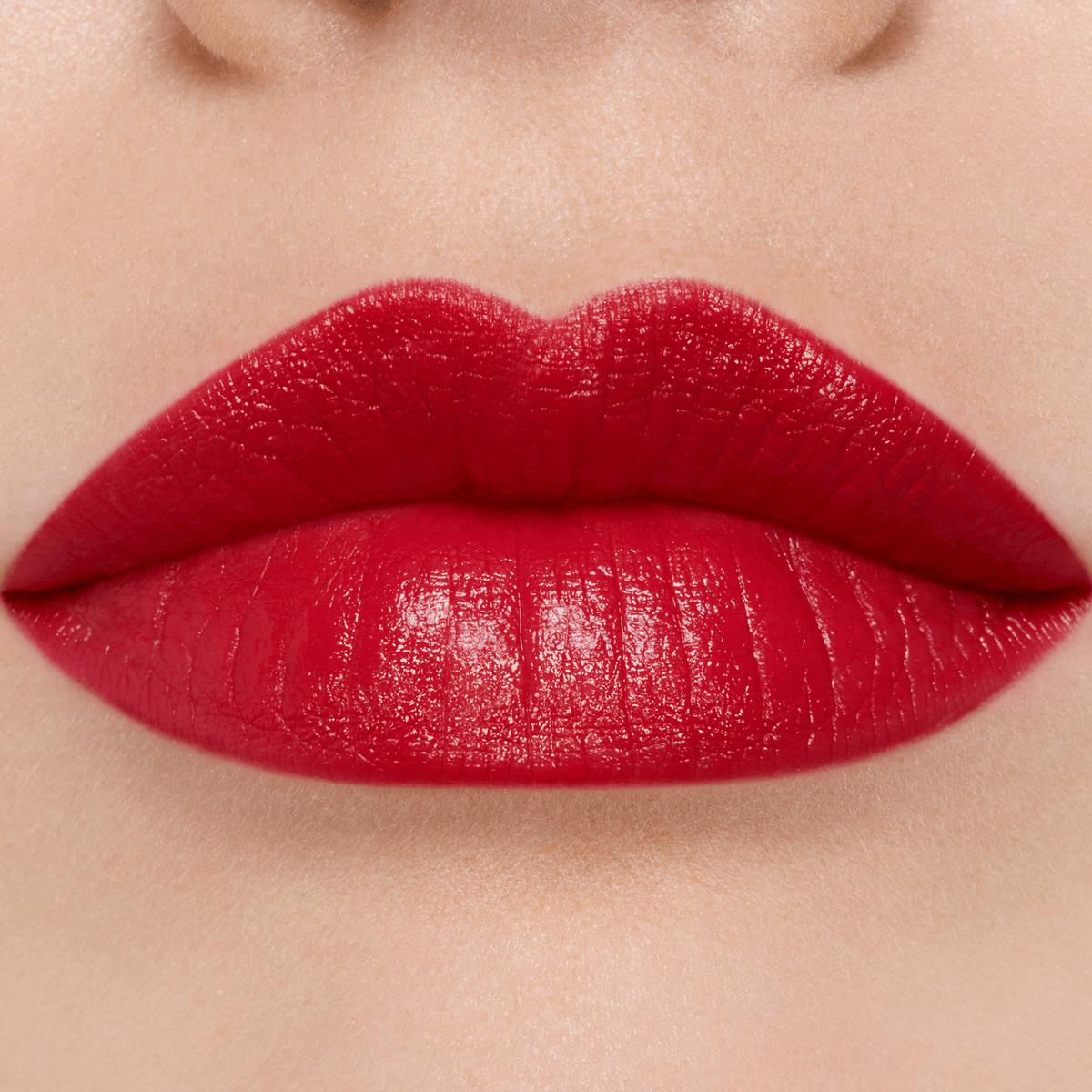 李宇春代言纪梵希成衣震惊时尚圈,纪梵希明星四色散粉正品