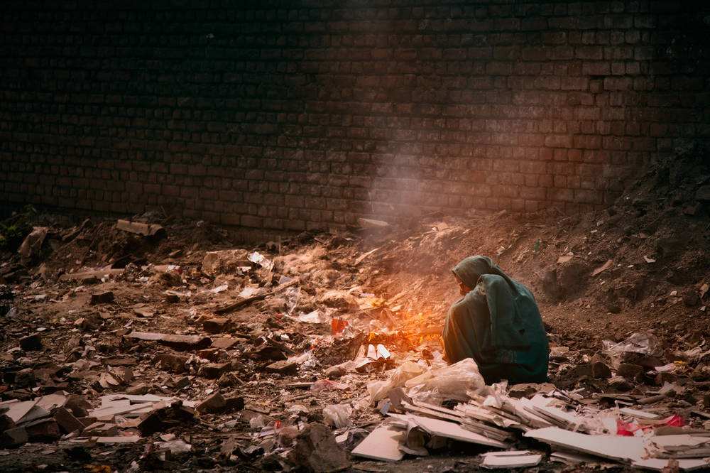 善心喂了狗！“网红抗癌一哥”遭曝光：直播卖惨，下播就胡吃海喝