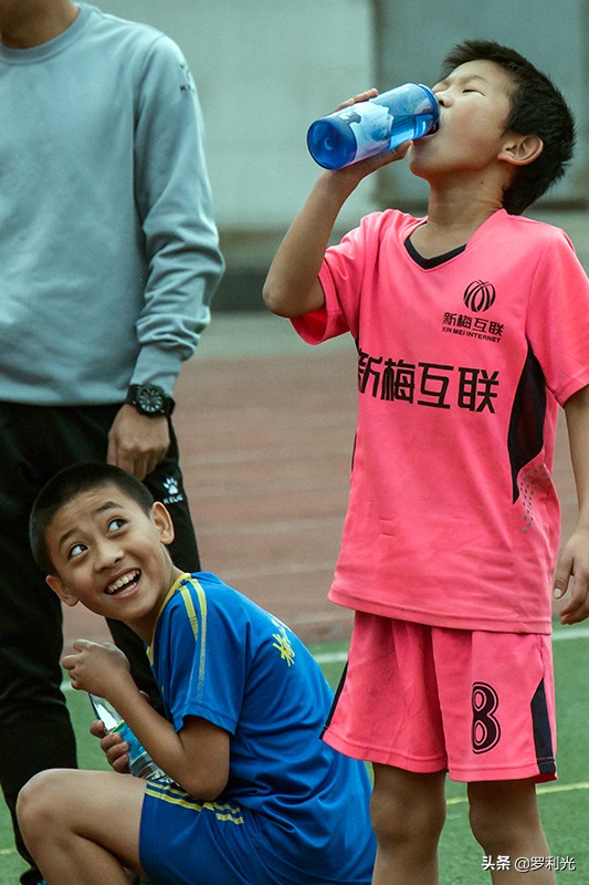 奔跑吧第二季足球少年,奔跑吧足球小将视频讲解