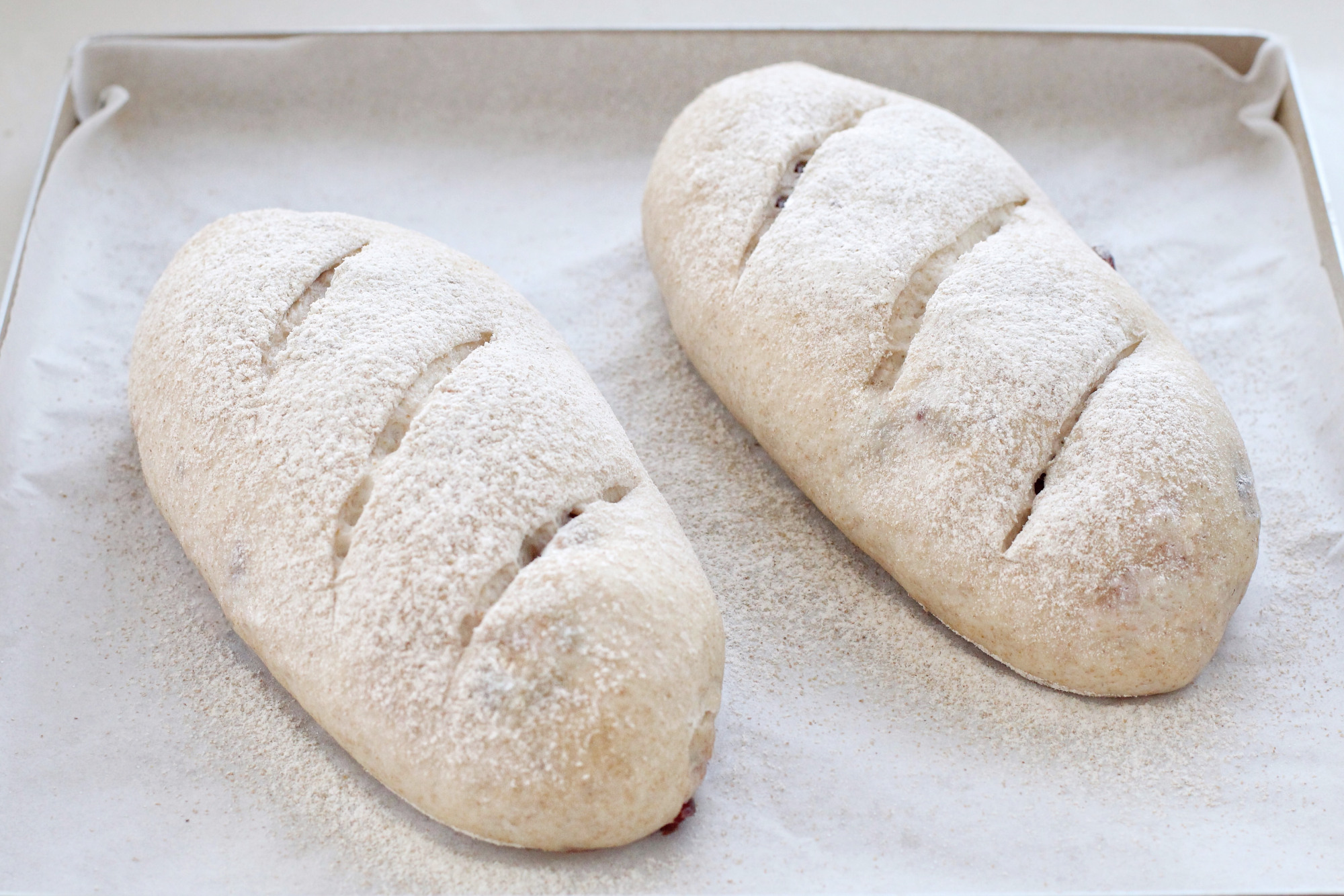 做面包免揉手套膜的方法,不用揉面出手套膜的面包做法