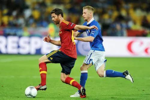 欧洲杯赛场老对手,9年前的西班牙、意大利国脚们如今都在做什么