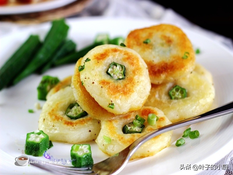 土豆的做法大全家常菜简单又好吃,土豆洋葱胡萝卜一起做的家常做法