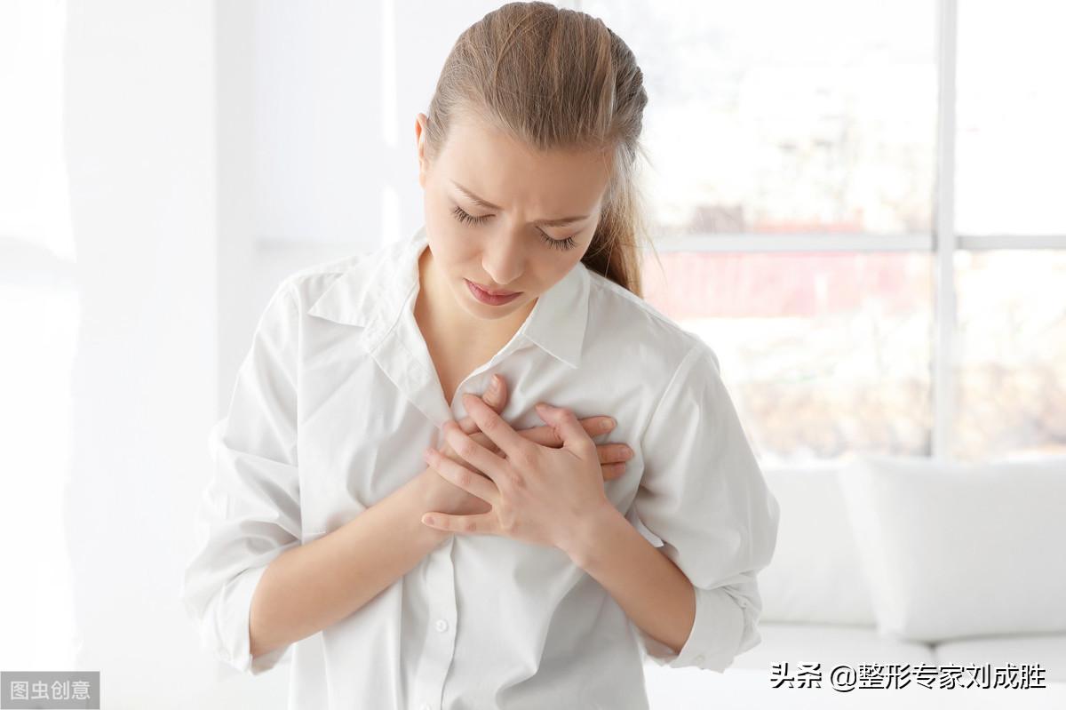 胸下垂做什么运动能挺胸,产后如何预防胸部下垂干瘪