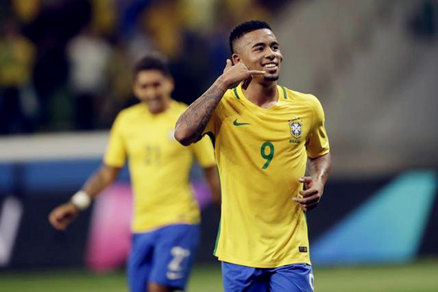 重塑体系+提携双星，蒂特为无核桑巴军团找到新航路