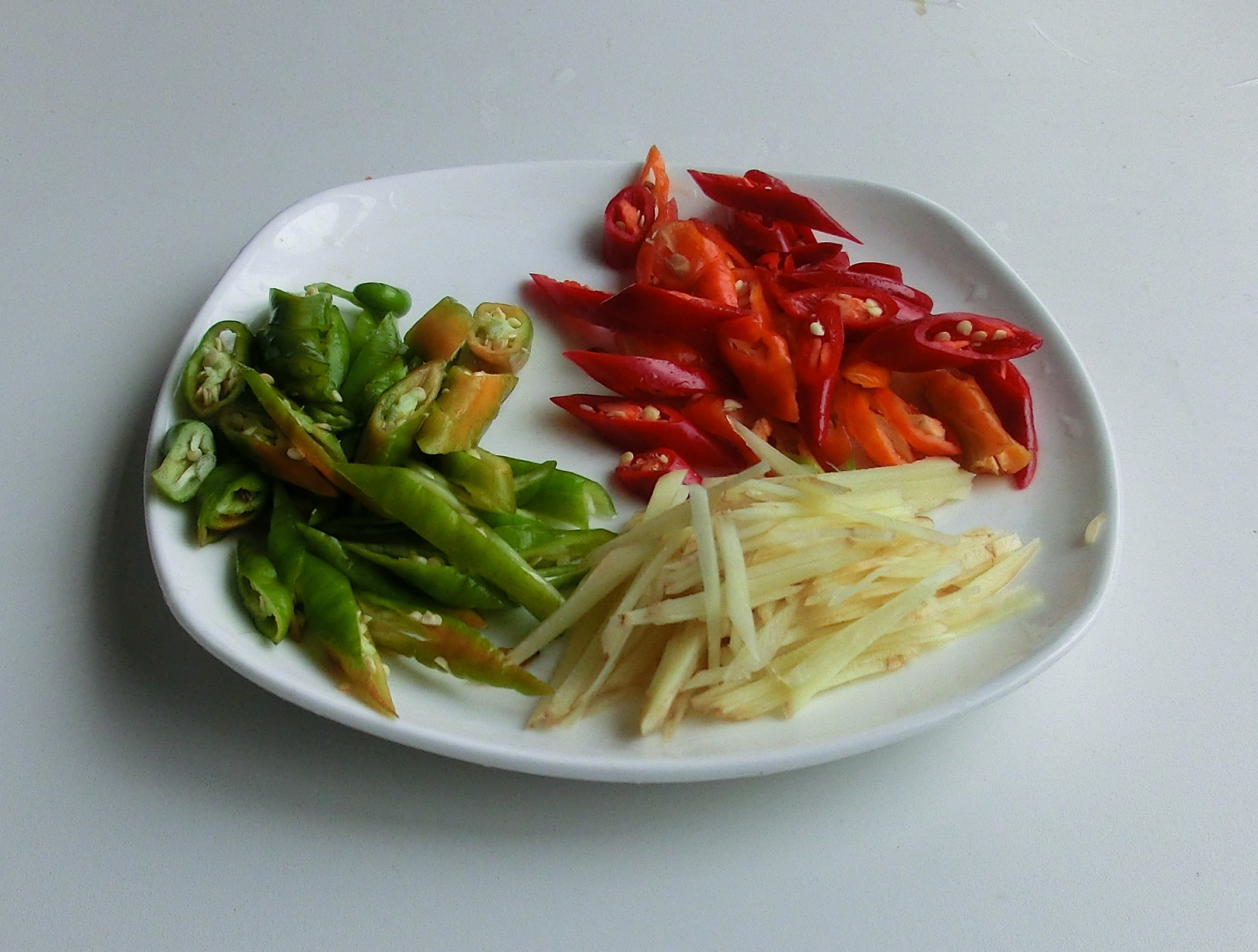 夏吃姜，六零后大妈教你3种吃法，这才是姜的正确吃法，太实用了