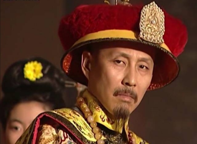 乾隆和康熙谁的贡献最大,乾隆和康熙谁活得长久一点