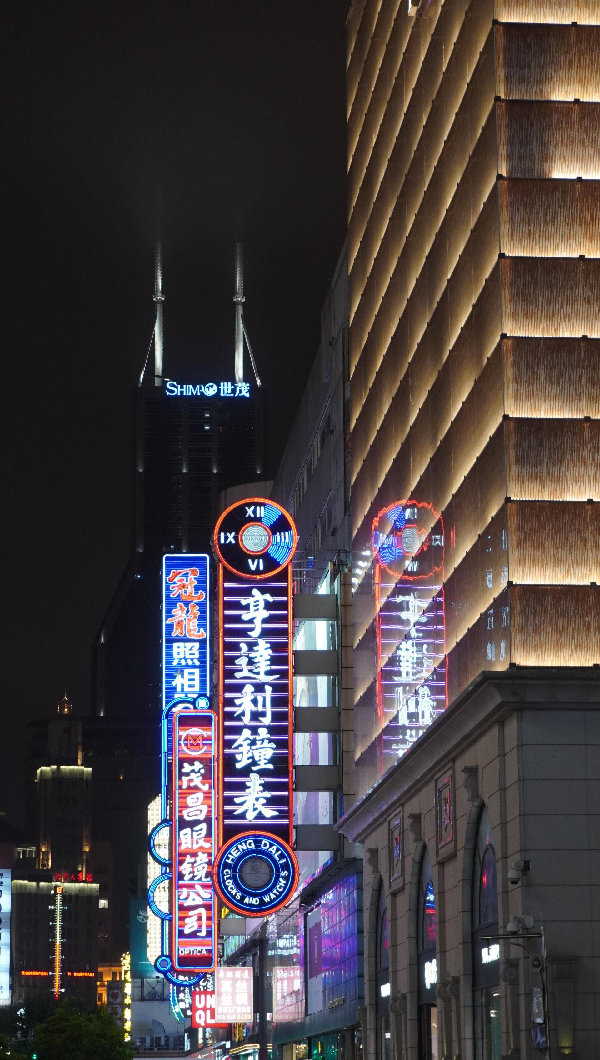 索尼微单6000与6100区别,索尼6100拍抖音评测