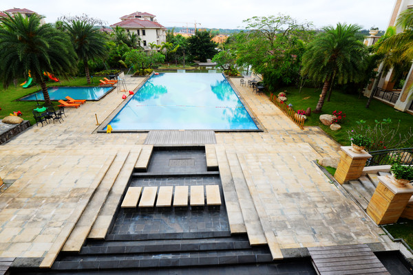 月亮湾海南环岛,月亮湾被称为中国第一滩