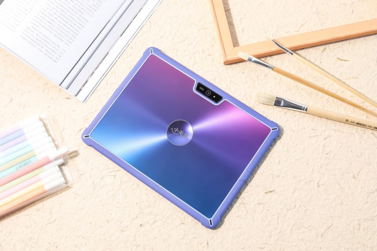 小天才平板和ipad哪个护眼,小天才护眼平板怎么调成成人平板