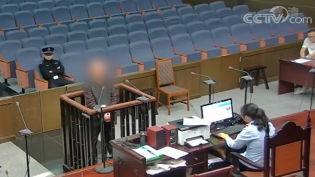 女童从17楼坠落后奇迹生还,两岁女童从18楼坠落奇迹生还