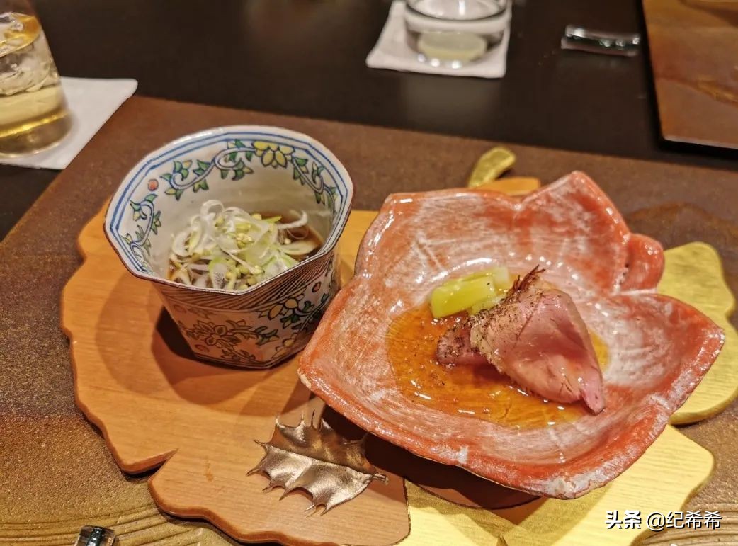 小巷子里藏着最好吃的美食,东京美食街游玩攻略