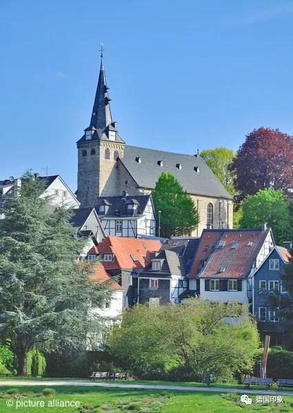 德国埃森属于哪个城市,德国埃森在德国的什么位置