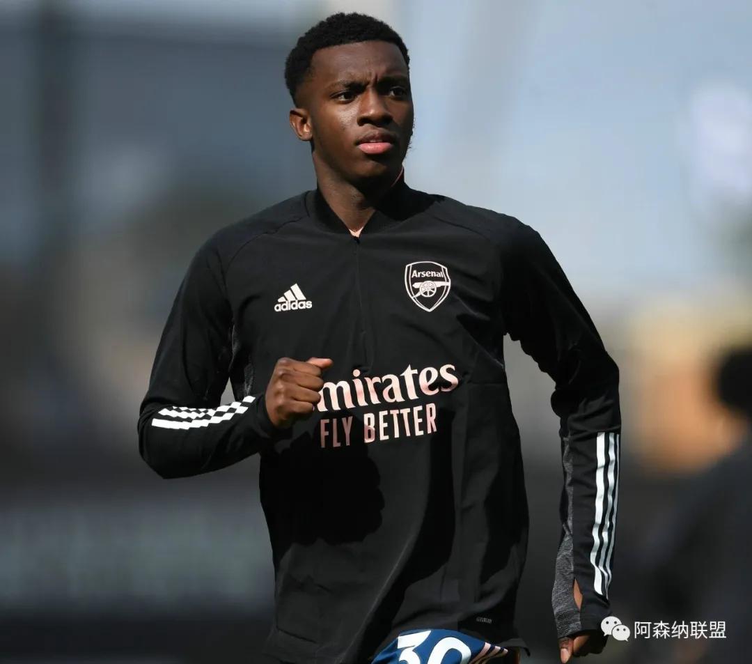 他是青年队的大杀器但在一线队戞然而止